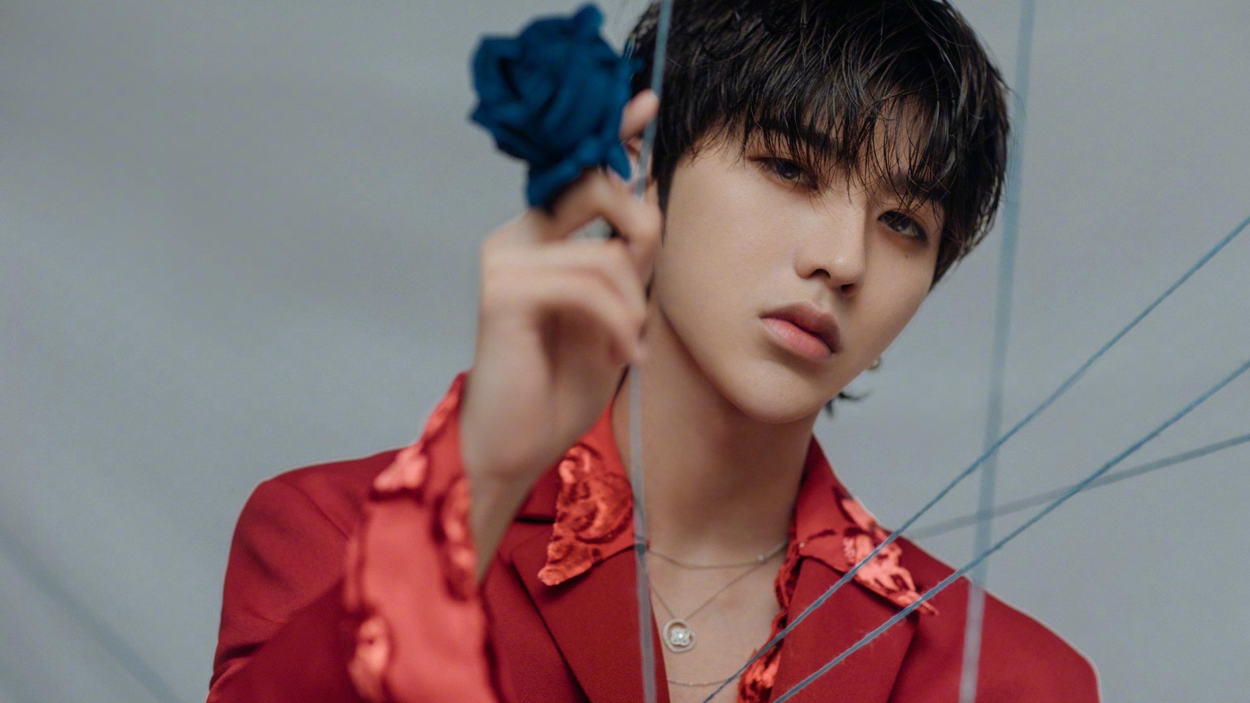 塞内加尔男篮在非洲锦标赛中硬碰硬，奋勇争夺冠军