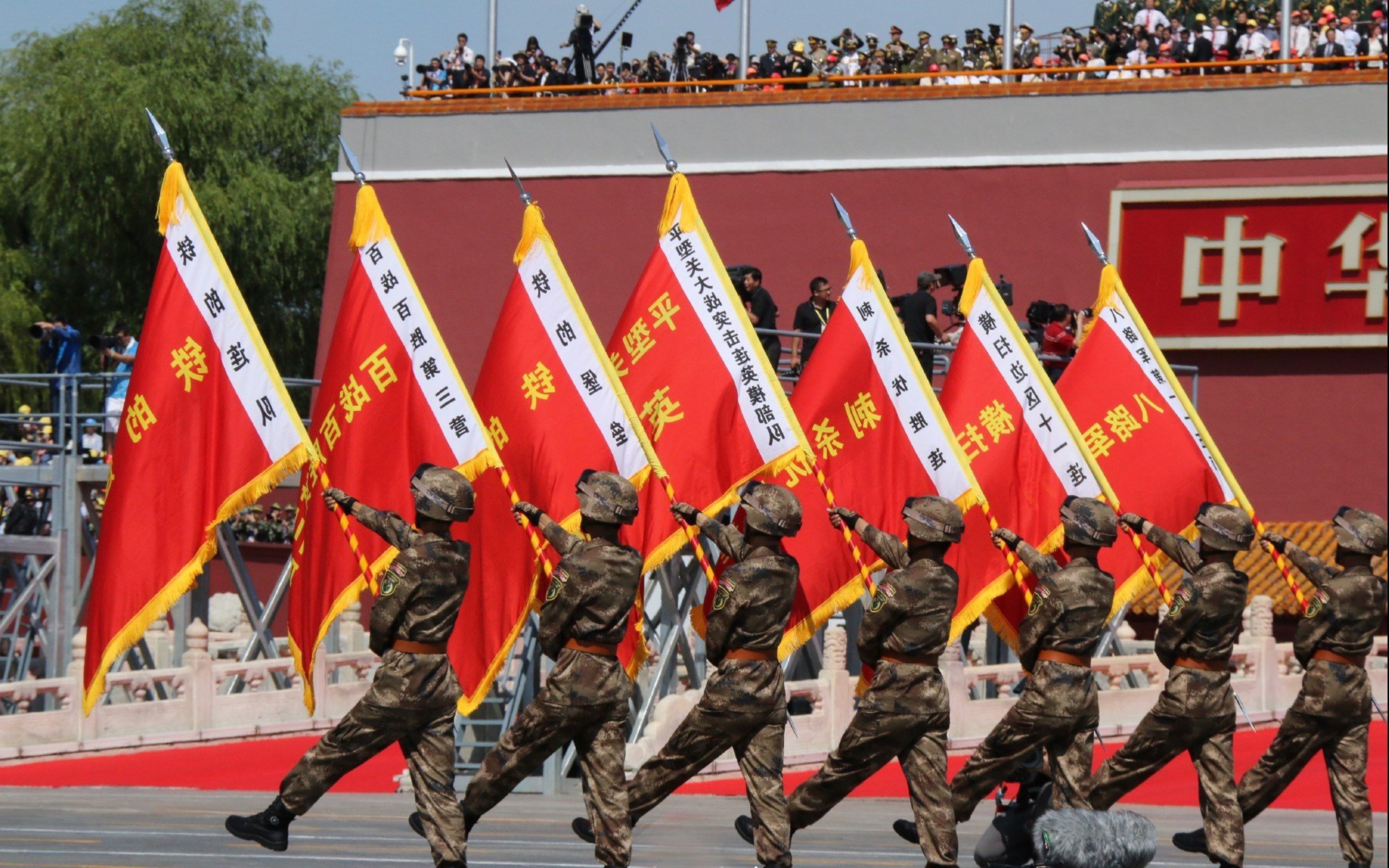 新媒体报道方式不断创新短视频内容引发广泛讨论,新闻媒体如何利用短视频创新新闻报道